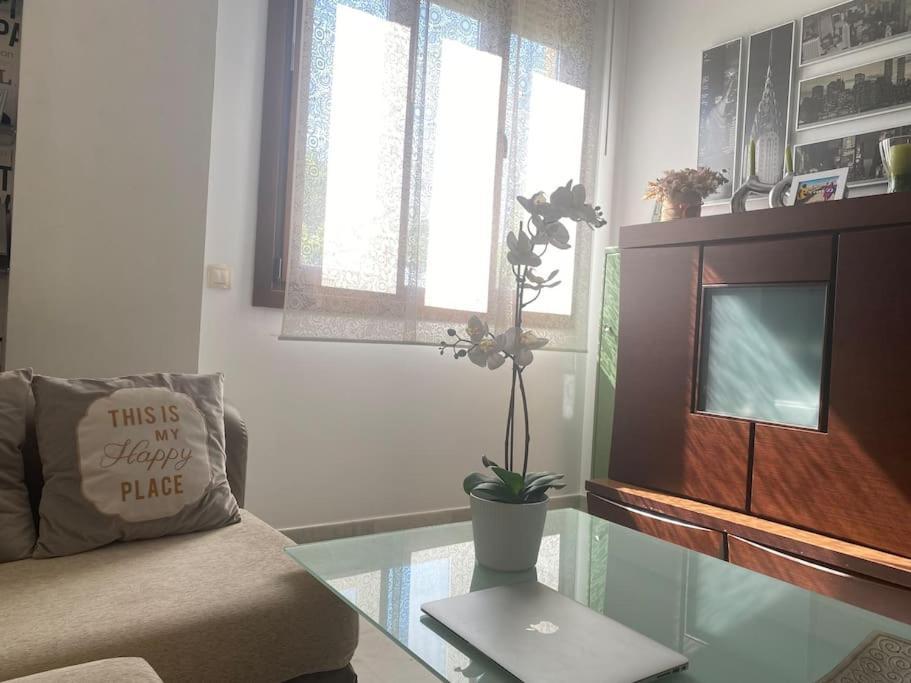 Fibes Con Piscina Y Parking Gratis Apartamento Sevilla Este Eksteriør billede