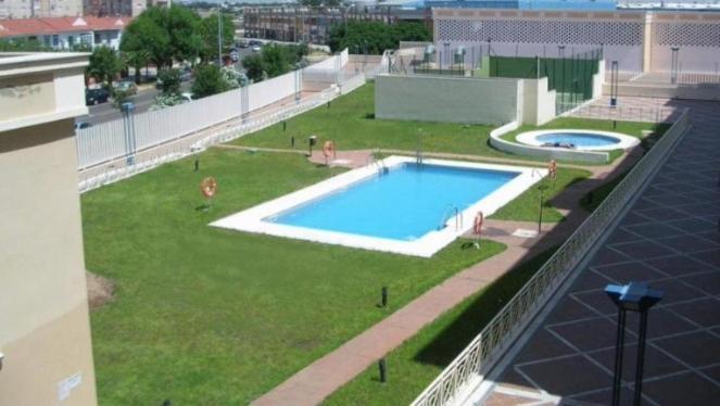 Fibes Con Piscina Y Parking Gratis Apartamento Sevilla Este Eksteriør billede